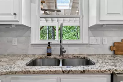2090 Double Creek Lane, Alpharetta, GA 30004 - Photo 11