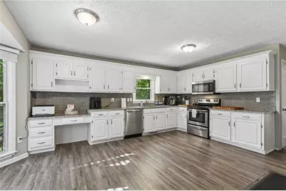 2068 Signal Ridge Chase NW, Kennesaw, GA 30152 - Photo 9