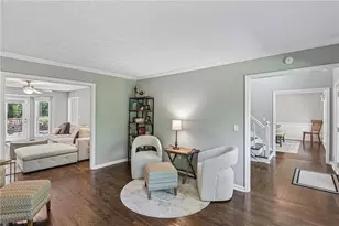 2068 Signal Ridge Chase NW, Kennesaw, GA 30152 - Photo 5