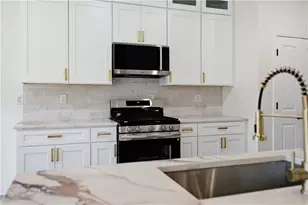 685 S Jeff Davis Dr, Fayetteville, GA 30215 - Photo 13