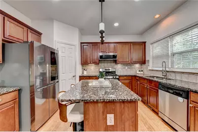653 Prada Ct, Lawrenceville, GA 30043 - Photo 11