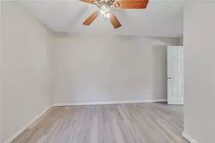 326 Canterbury Pl Dr, Suwanee, GA 30024 - Photo 33