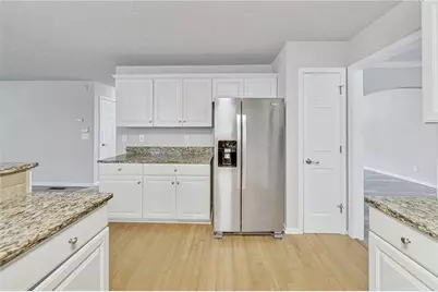 326 Canterbury Place Drive, Suwanee, GA 30024 - Photo 17