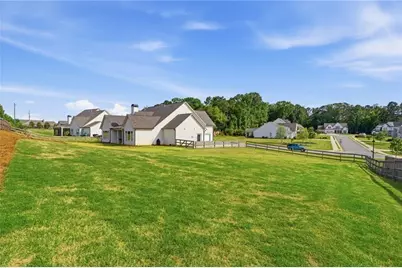 77 Wallace Drive, Winder, GA 30680 - Photo 25