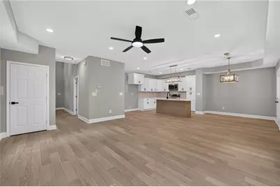1717 Hilton Ridge Court, Lithonia, GA 30058 - Photo 9