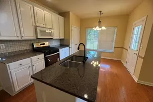 11385 Findley Chase Ct, Johns Creek, GA 30097 - Photo 9