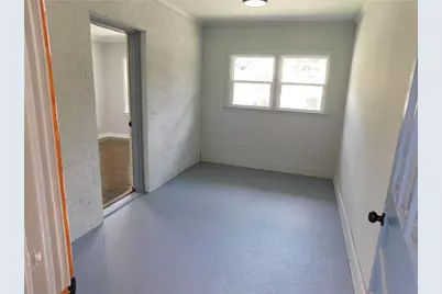 195 W Lake Drive NW, Atlanta, GA 30314 - Photo 27