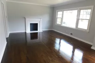 195 W Lake Dr NW, Atlanta, GA 30314 - Photo 7