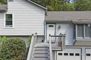 5045 Ravenwood Dr, Marietta, GA 30066 - Photo 3