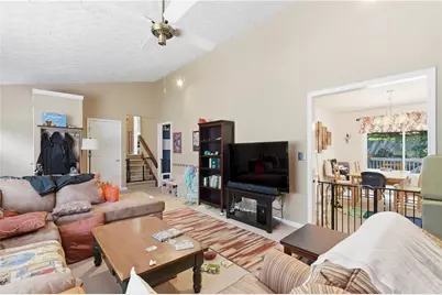 5045 Ravenwood Drive, Marietta, GA 30066 - Photo 9