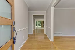 1837 Chancery Ln, Atlanta, GA 30341 - Photo 9