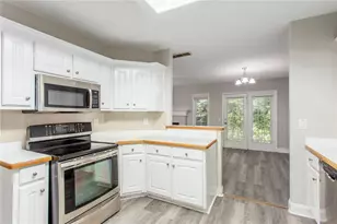 3170 Glenloch Pl, Lawrenceville, GA 30044 - Photo 9
