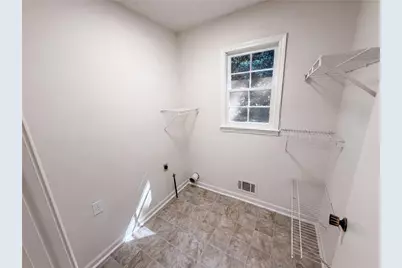 1825 Marsh Creek Drive, Lawrenceville, GA 30043 - Photo 25