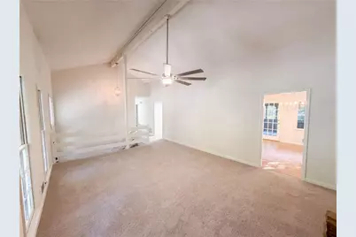 1825 Marsh Creek Drive, Lawrenceville, GA 30043 - Photo 11