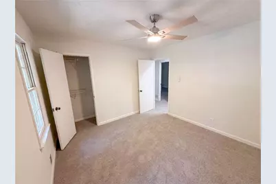 1825 Marsh Creek Drive, Lawrenceville, GA 30043 - Photo 13