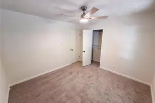 1825 Marsh Creek Dr, Lawrenceville, GA 30043 - Photo 15
