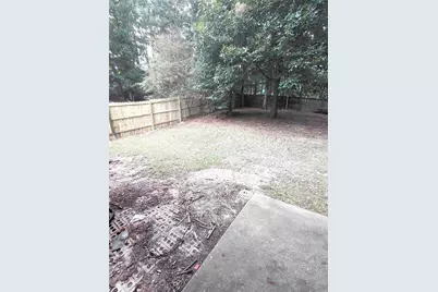 817 Forest Path, Stone Mountain, GA 30088 - Photo 17