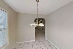 540 Cherokee Overlook Ct, Canton, GA 30115 - Photo 5