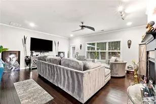 3924 King Fisher Dr, Atlanta, GA 30349 - Photo 5