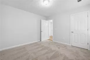 4293 Parks Ridge Dr SW, Snellville, GA 30039 - Photo 13