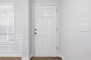 4293 Parks Ridge Dr SW, Snellville, GA 30039 - Photo 5