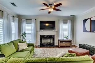 624 Lantern Park Ln, Scottdale, GA 30079 - Photo 11