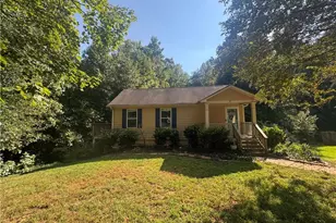 5870 Habitat Dr, Gainesville, GA 30506 - Photo 1