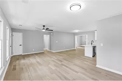 169 Robinhood Drive, Newnan, GA 30263 - Photo 11