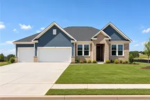 389 Grand Wehunt Dr, Hoschton, GA 30548 - Photo 1