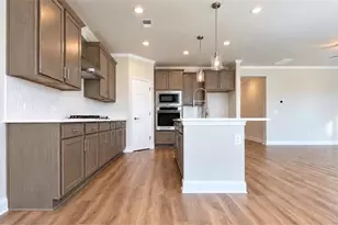389 Grand Wehunt Dr, Hoschton, GA 30548 - Photo 3