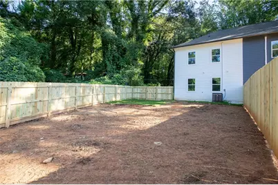 2060 Ruth Street NW #B, Atlanta, GA 30318 - Photo 25