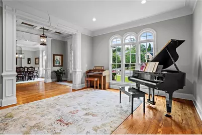 1435 Lanier Court NE, Atlanta, GA 30319 - Photo 9