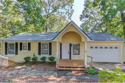 3629 Lakeview Drive, Gainesville, GA 30501 - Photo 3