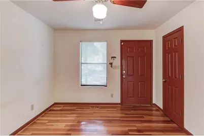 3629 Lakeview Drive, Gainesville, GA 30501 - Photo 7