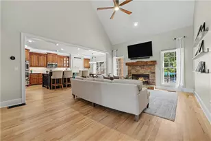 116 Riverbend Dr, Hoschton, GA 30548 - Photo 13