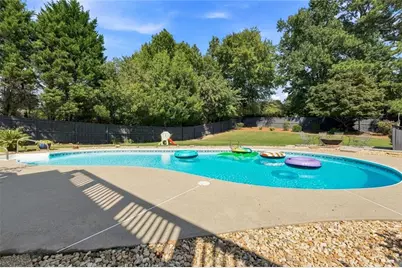 413 Christina Way, Acworth, GA 30102 - Photo 3