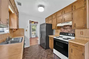 5805 Vernier Dr SW, Atlanta, GA 30349 - Photo 13
