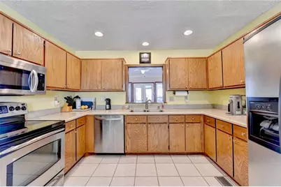 2100 Oak Village Lane, Lawrenceville, GA 30043 - Photo 7