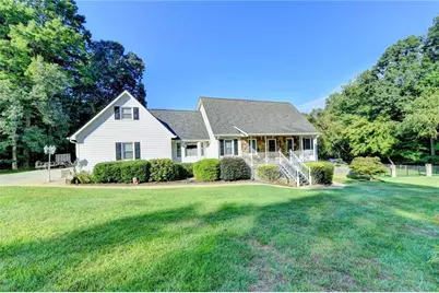 2100 Oak Village Lane, Lawrenceville, GA 30043 - Photo 3