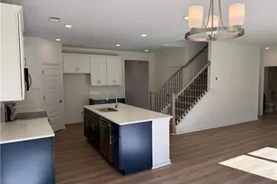 8137 Pne Rdg Rd, Fairburn, GA 30213 - Photo 5