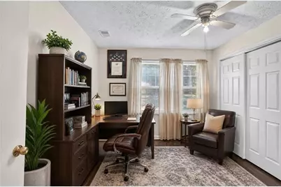 757 S Hileah Court, Lithonia, GA 30058 - Photo 9
