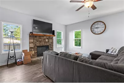 141 Anita Blvd, Carrollton, GA 30117 - Photo 3