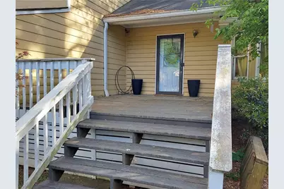 2401 Chauncey Lane SW, Marietta, GA 30064 - Photo 21