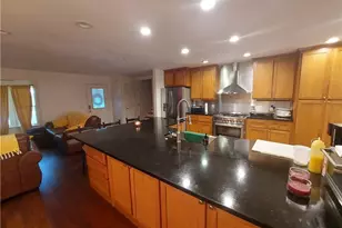 2401 Chauncey Ln SW, Marietta, GA 30064 - Photo 5