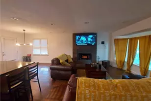 2401 Chauncey Ln SW, Marietta, GA 30064 - Photo 3