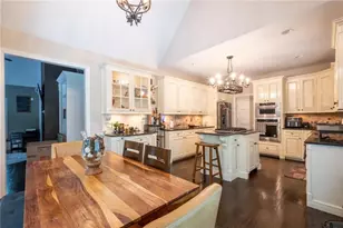 4850 Haydens Walk Dr, Johns Creek, GA 30022 - Photo 13