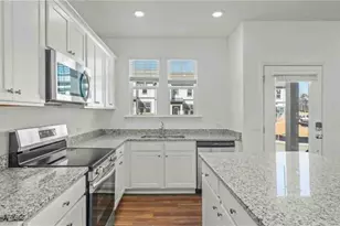 149 Star Ct, Pendergrass, GA 30567 - Photo 3