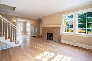 1119 University Dr NE, Atlanta, GA 30306 - Photo 7