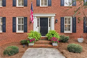 877 Guinevere Way SW, Lilburn, GA 30047 - Photo 3