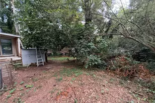 4429 Glade Rd, Forest Park, GA 30297 - Photo 33